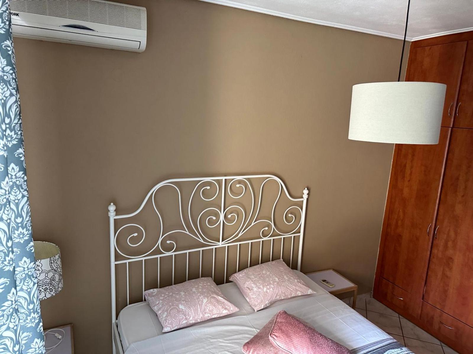 Luxury City Center Apartment Kalambaka Bagian luar foto