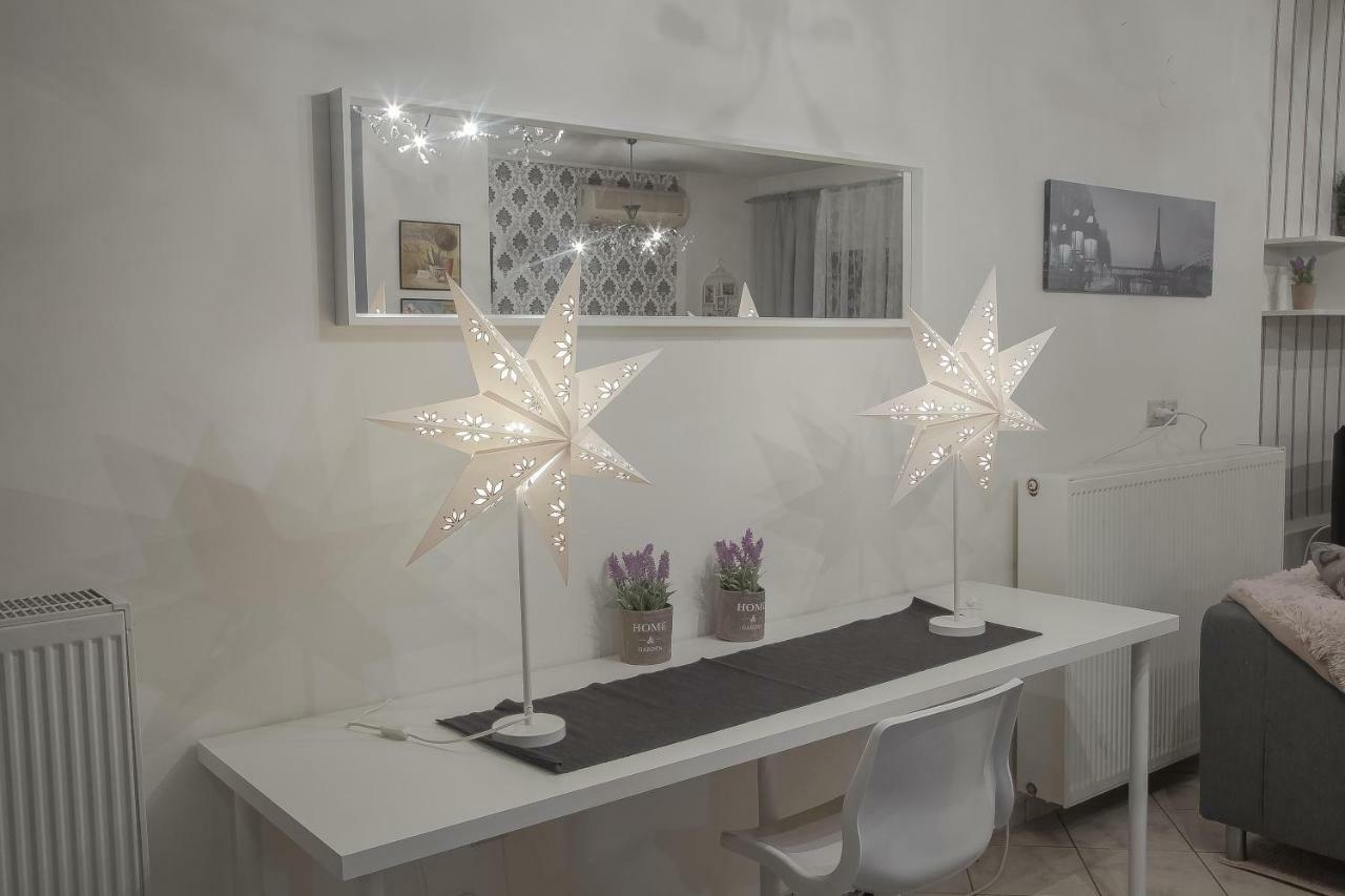 Luxury City Center Apartment Kalambaka Bagian luar foto