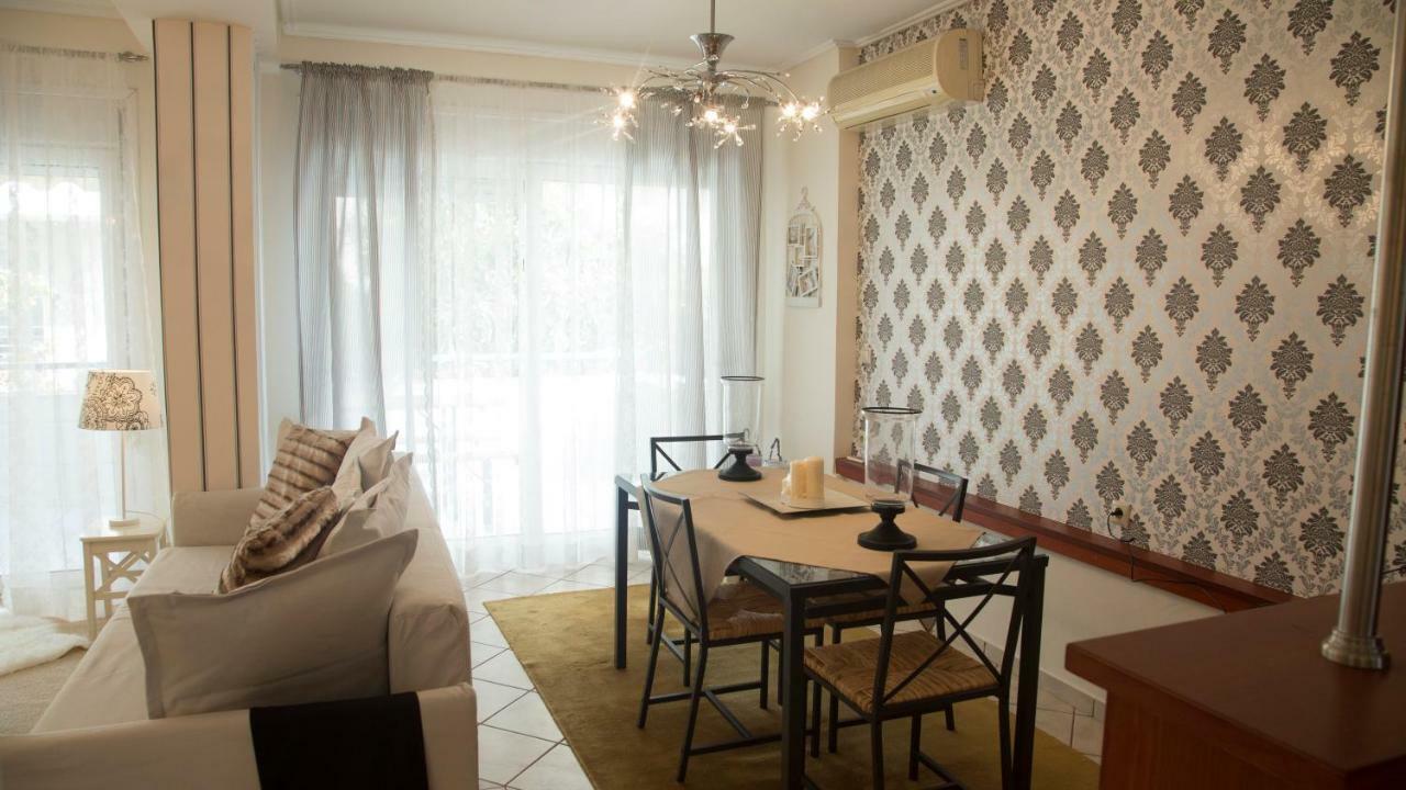 Luxury City Center Apartment Kalambaka Bagian luar foto