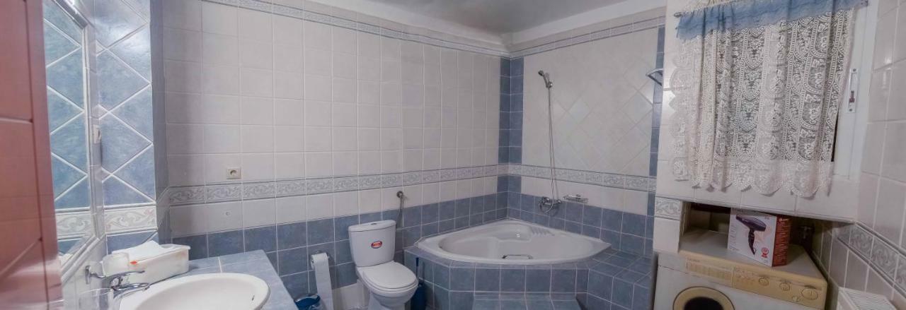 Luxury City Center Apartment Kalambaka Bagian luar foto