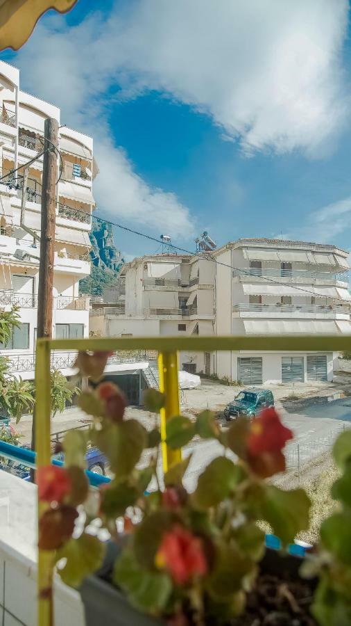 Luxury City Center Apartment Kalambaka Bagian luar foto